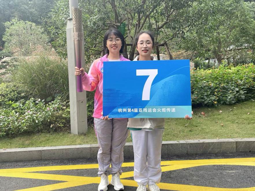 c6336ce1ee5d060c43b49788453f6389